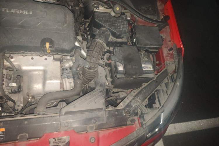 Used MG GT 2015 1.5T Automatic Luxury Edition Engine Bay Left