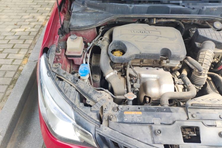 Used MG GT 2015 1.5T Automatic Elite Edition Engine Bay Right