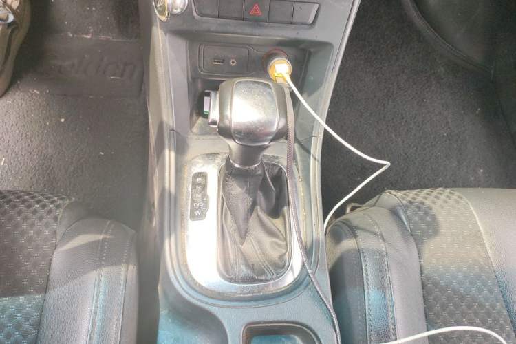 Used MG GT 2015 1.5T Automatic Elite Edition Gear Lever