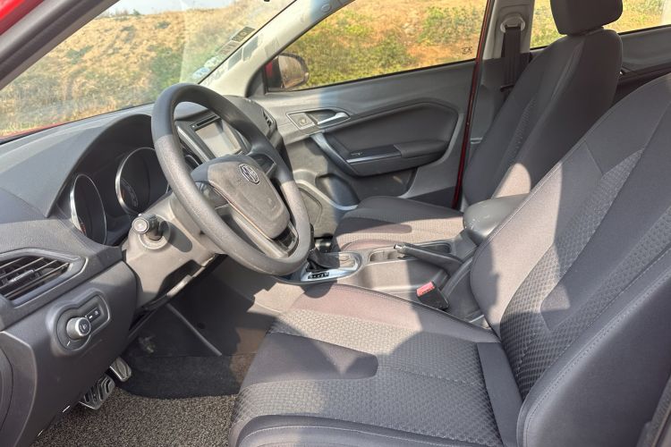Used MG GT 2015 1.5T Automatic Fashion Edition Left Front Seat