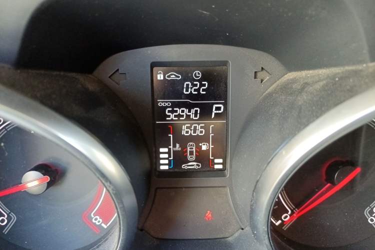 Used MG GT 2015 1.5T Automatic Fashion Edition Odometer Close Up