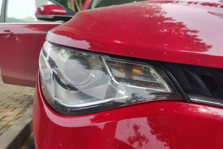 Used MG GT 2015 1.5T Automatic Elite Edition Right Front Headlight