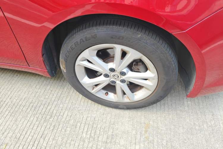 Used MG GT 2015 1.5T Automatic Fashion Edition Right Front Wheel Hub