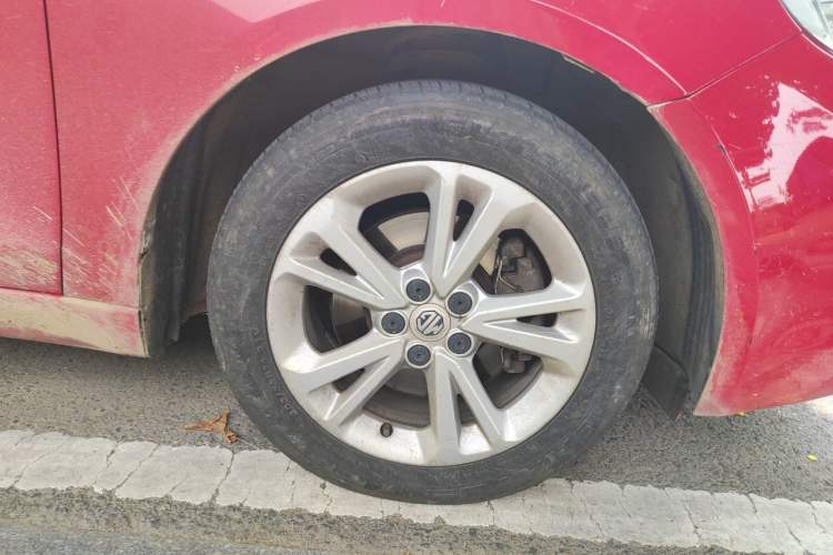 Used MG GT 2015 1.5T Automatic Elite Edition Right Front Wheel Hub