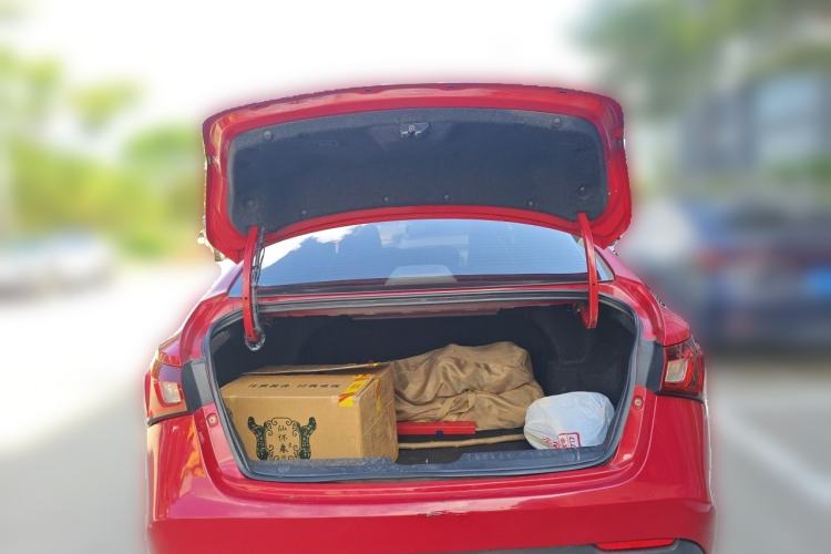Used MG GT 2015 1.5T Automatic Fashion Edition Trunk