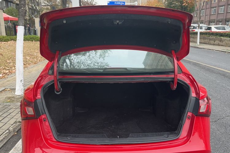 Used MG GT 2015 1.5T Automatic Fashion Edition Trunk