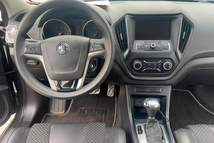 Used MG GT 2015 1.5T Automatic Luxury Edition Interior 4