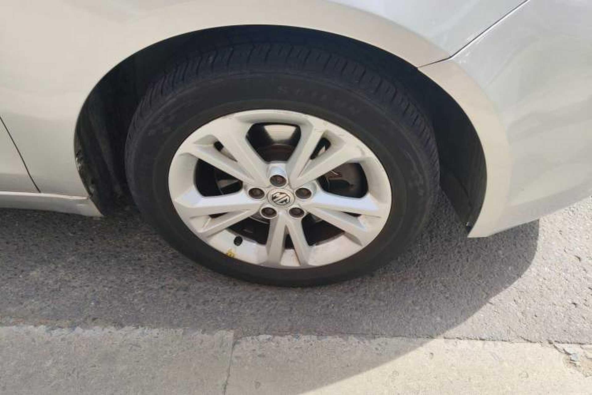 Used MG GT 2015 1.4TGI Manual Elite Edition Right Front Wheel Hub