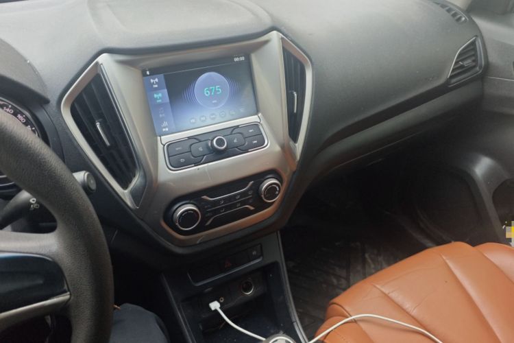 Used MG GT 2015 1.4TGI Manual Elite Edition Audio And AC Panel