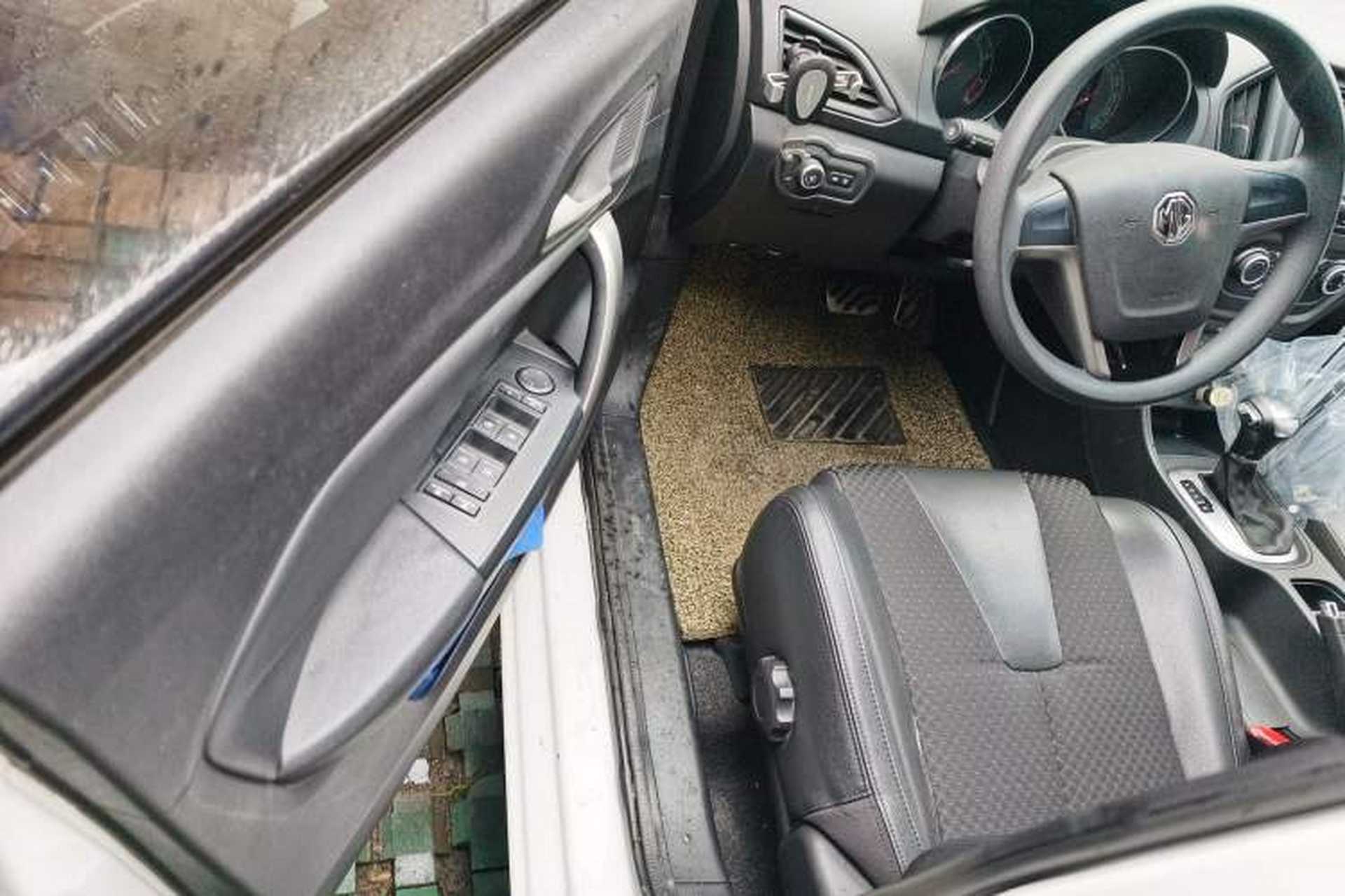 Used MG GT 2015 1.5T Automatic Elite Edition Driver Seat