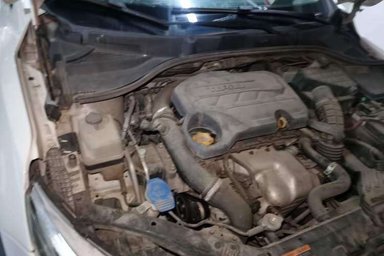 Used MG GT 2015 1.5T Automatic Luxury Edition Engine Bay Right