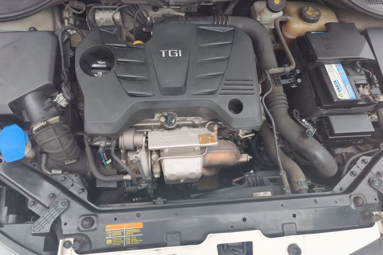 Used MG GT 2015 1.4TGI TST Dual-Clutch Elite Edition Engine Bay