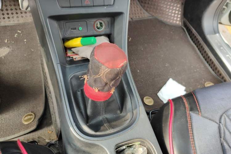 Used MG GT 2015 1.5T Manual Elite Edition Gear Lever