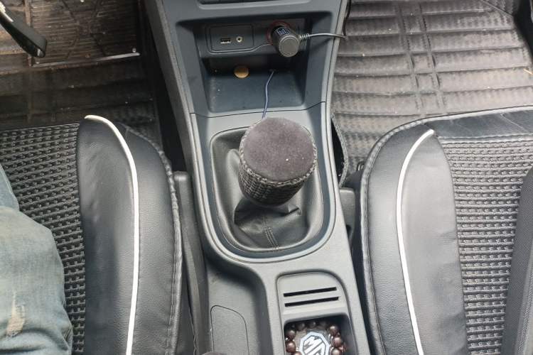 Used MG GT 2015 1.5T Manual Fashion Edition Gear Lever