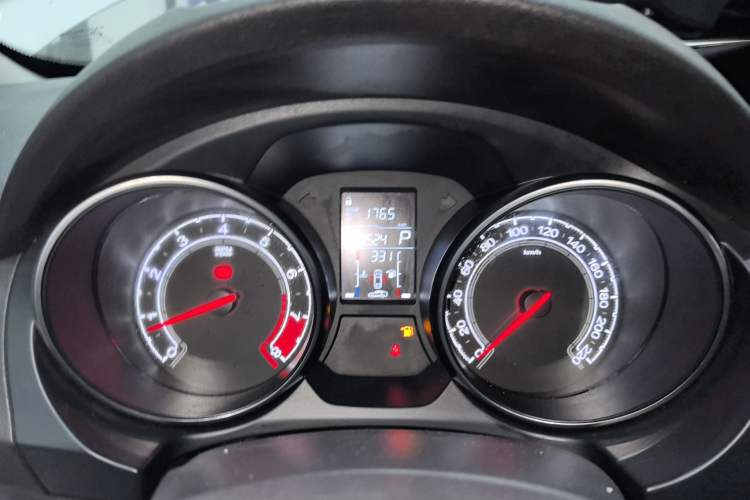 Used MG GT 2015 1.5T Automatic Fashion Edition Instrument Cluster