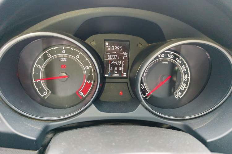 Used MG GT 2015 1.5T Automatic Elite Edition Instrument Cluster