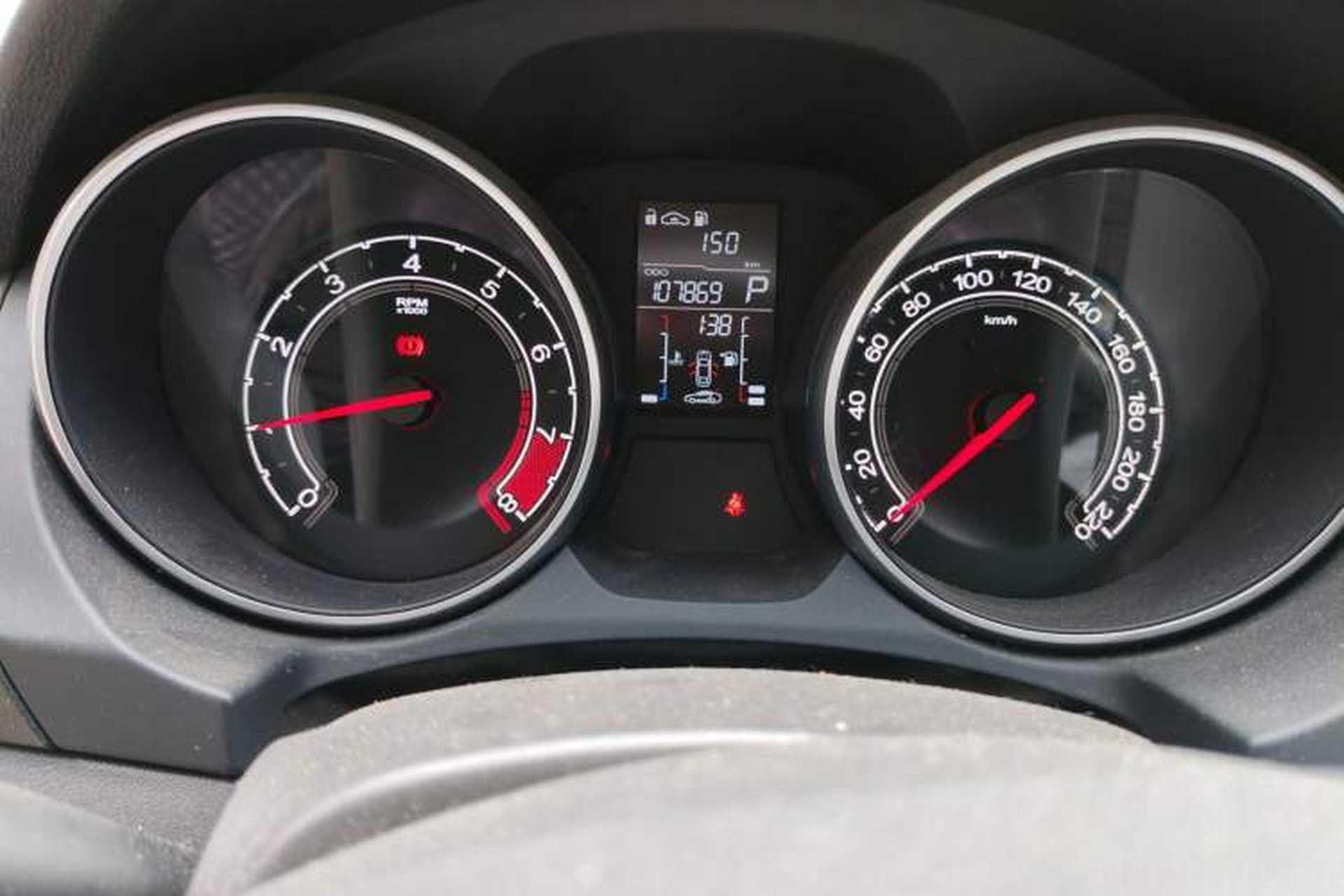 Used MG GT 2015 1.5T Automatic Luxury Edition Instrument Cluster