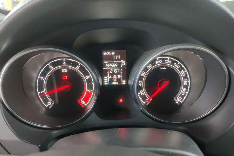 Used MG GT 2015 1.5T Automatic Elite Edition Instrument Cluster