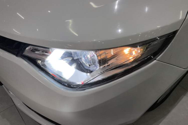 Used MG GT 2015 1.5T Automatic Fashion Edition Left Front Headlight