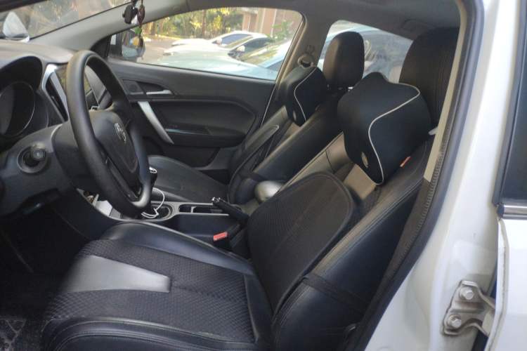 Used MG GT 2015 1.4TGI Manual Elite Edition Left Front Seat