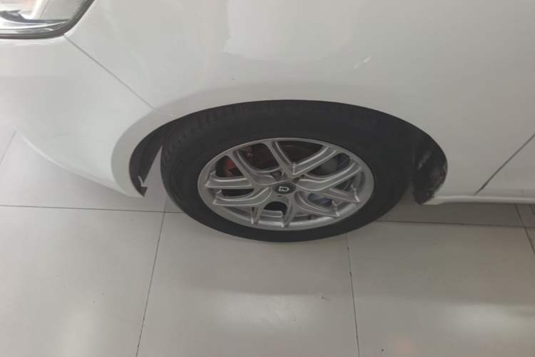 Used MG GT 2015 1.4TGI TST Dual-Clutch Luxury Edition Left Front Wheel Hub