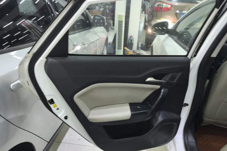 Used MG GT 2015 1.5T Automatic Fashion Edition Left Rear Door Interior