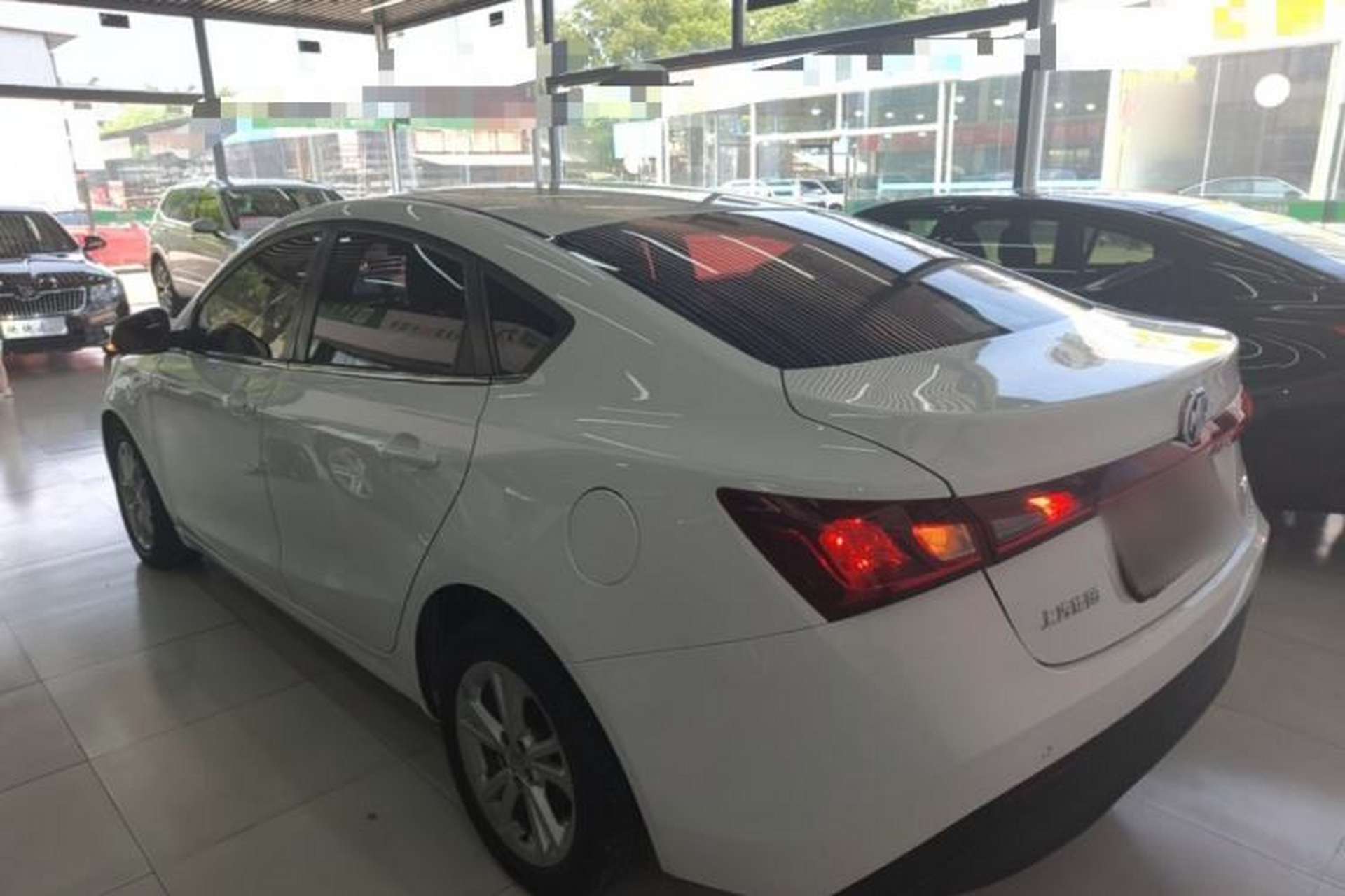 Used MG GT 2015 1.4TGI TST Dual-Clutch Luxury Edition Rear Left 45 Deg