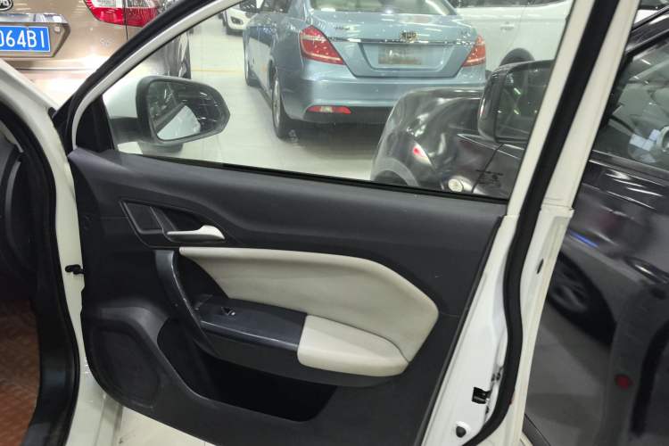 Used MG GT 2015 1.5T Automatic Fashion Edition Right Front Door Interior