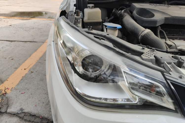 Used MG GT 2015 1.5T Manual Elite Edition Right Front Headlight