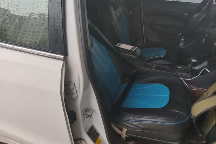 Used MG GT 2015 1.5T Automatic Elite Edition Right Front Seat