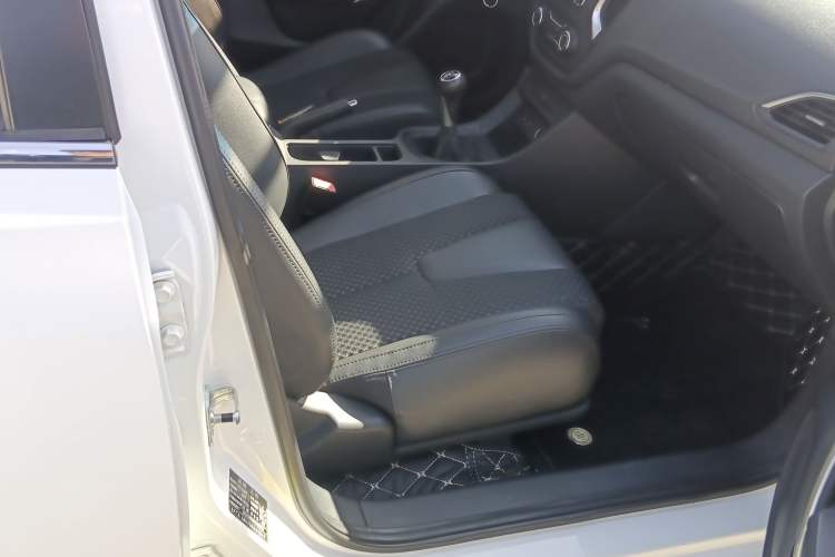Used MG GT 2015 1.5T Manual Elite Edition Right Front Seat
