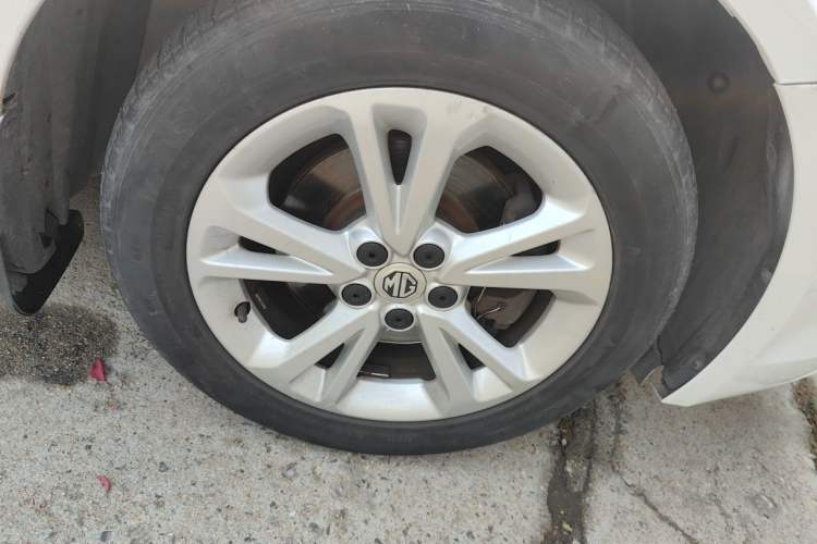 Used MG GT 2015 1.5T Manual Elite Edition Right Front Wheel Hub
