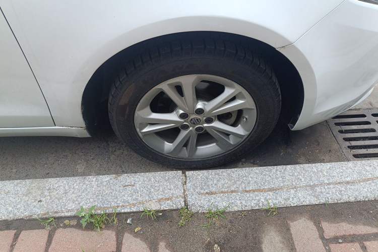 Used MG GT 2015 1.5T Manual Fashion Edition Right Front Wheel Hub