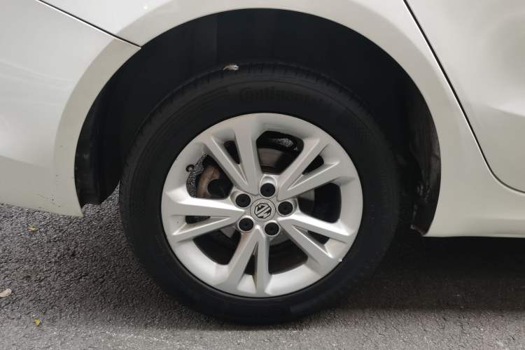 Used MG GT 2015 1.5T Automatic Elite Edition Right Rear Wheel Hub