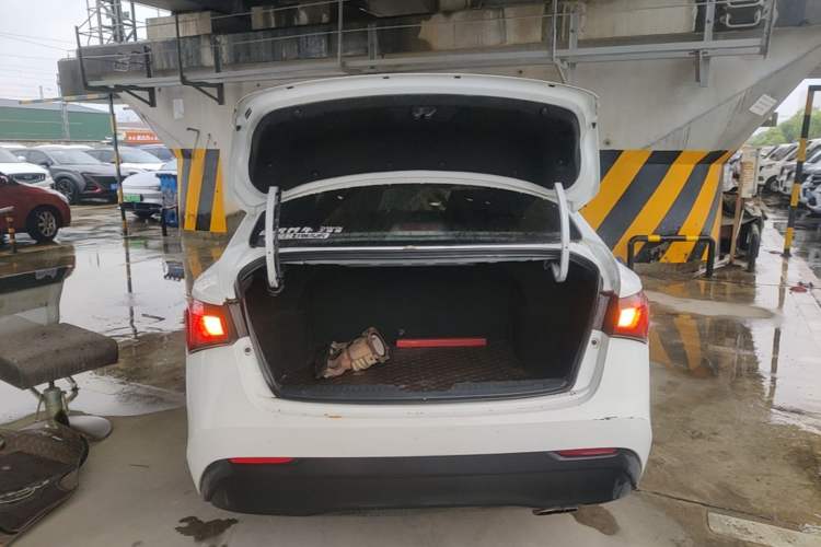 Used MG GT 2015 1.5T Automatic Elite Edition Trunk