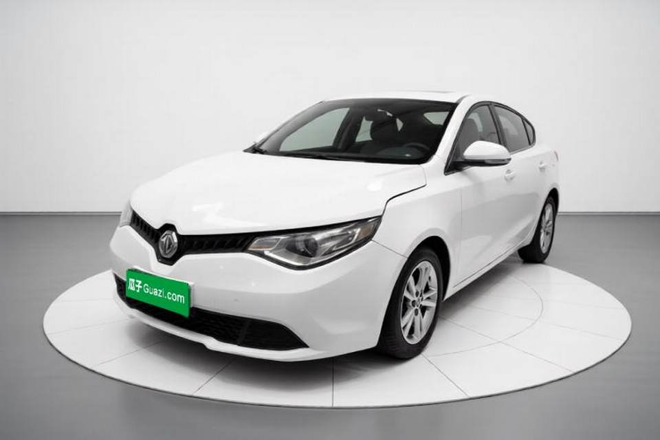 MG GT 2015
