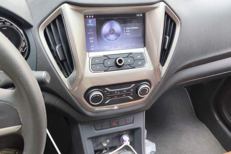 Used MG GT 2016 1.5T Automatic Value-Added Luxury Edition Audio And AC Panel
