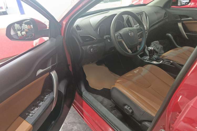 Used MG GT 2016 1.5L Automatic Value-Added Luxury Edition Driver Seat