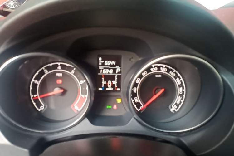 Used MG GT 2016 1.5L Automatic Value-Added Luxury Edition Instrument Cluster