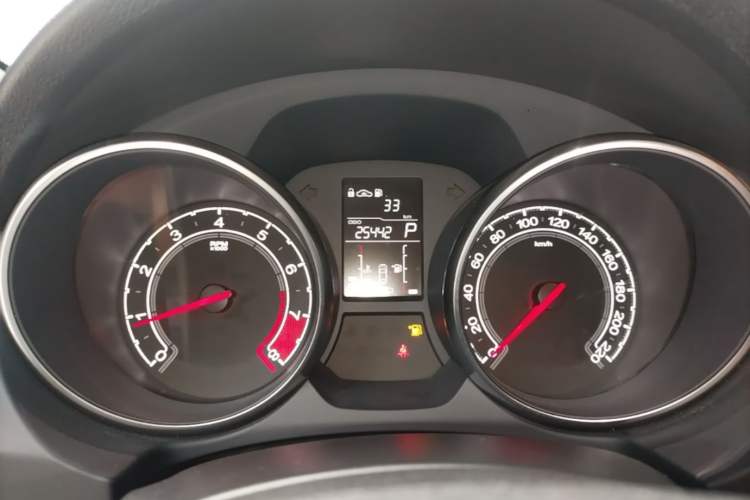 Used MG GT 2016 1.5T Automatic Value-Added Luxury Edition Instrument Cluster