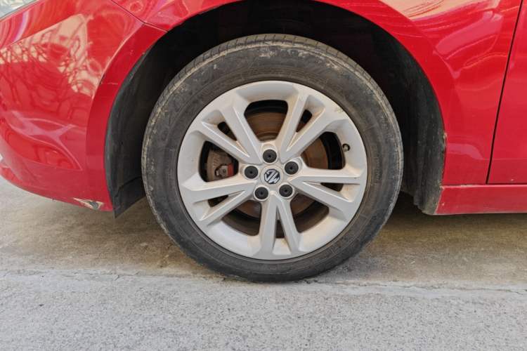 Used MG GT 2016 1.5L Manual Fashion Edition Left Front Wheel Hub