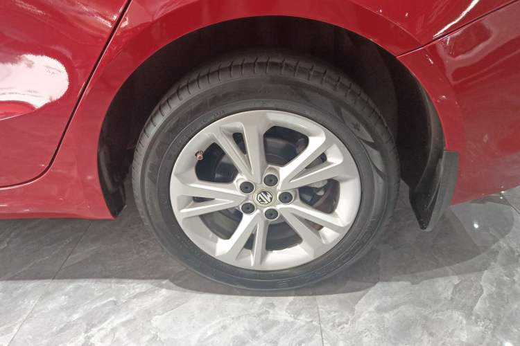 Used MG GT 2016 1.5L Automatic Value-Added Luxury Edition Left Rear Wheel Hub