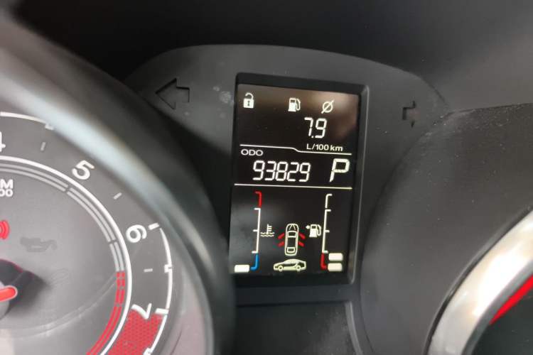 Used MG GT 2016 1.5L Automatic Value-Added Luxury Edition Odometer Close Up