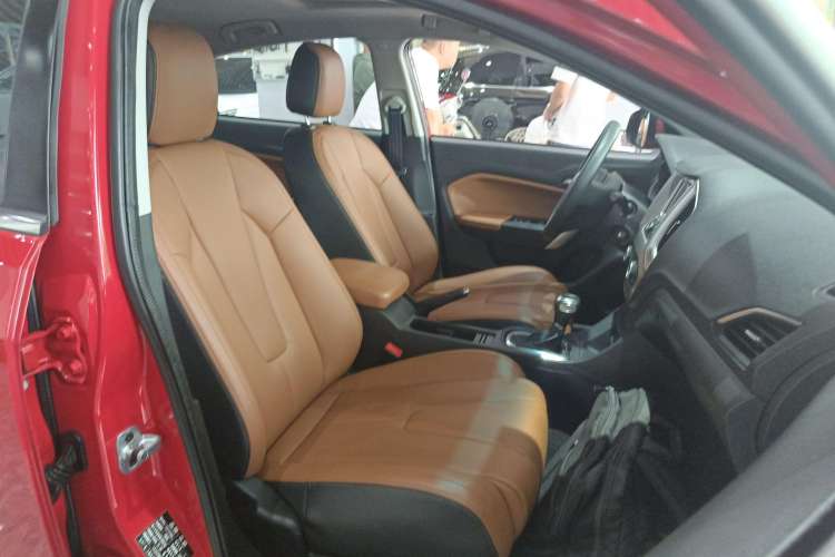 Used MG GT 2016 1.5L Automatic Value-Added Luxury Edition Right Front Seat