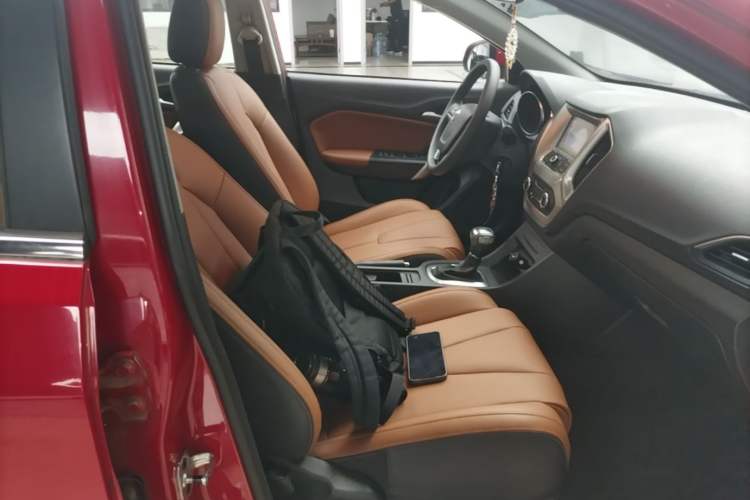 Used MG GT 2016 1.5T Automatic Value-Added Luxury Edition Right Front Seat