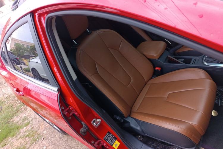Used MG GT 2016 1.5L Automatic Value-Added Luxury Edition Right Front Seat