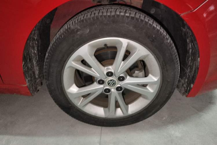 Used MG GT 2016 1.5L Automatic Value-Added Luxury Edition Right Front Wheel Hub