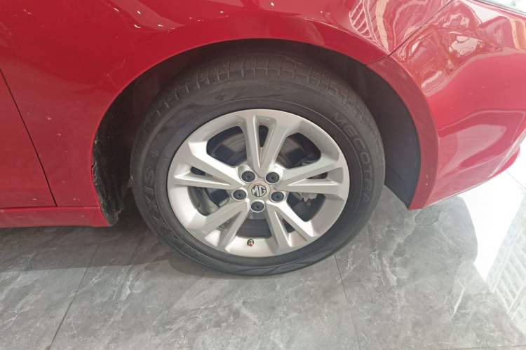 Used MG GT 2016 1.5L Automatic Value-Added Luxury Edition Right Front Wheel Hub