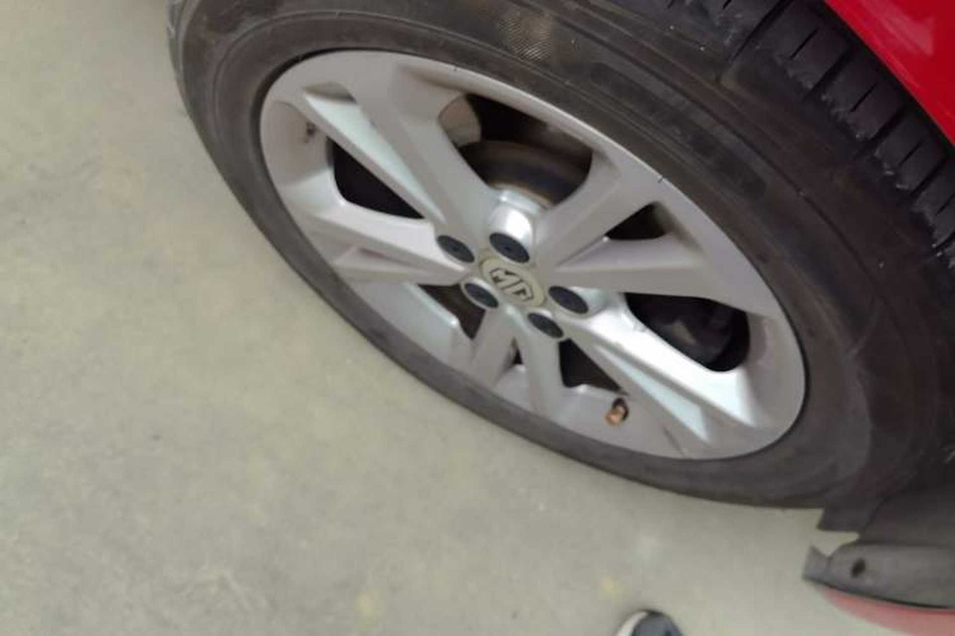 Used MG GT 2016 1.5L Manual Fashion Edition Right Front Wheel Hub