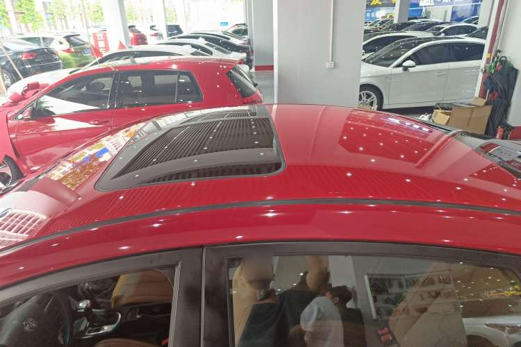 Used MG GT 2016 1.5L Automatic Value-Added Luxury Edition Roof